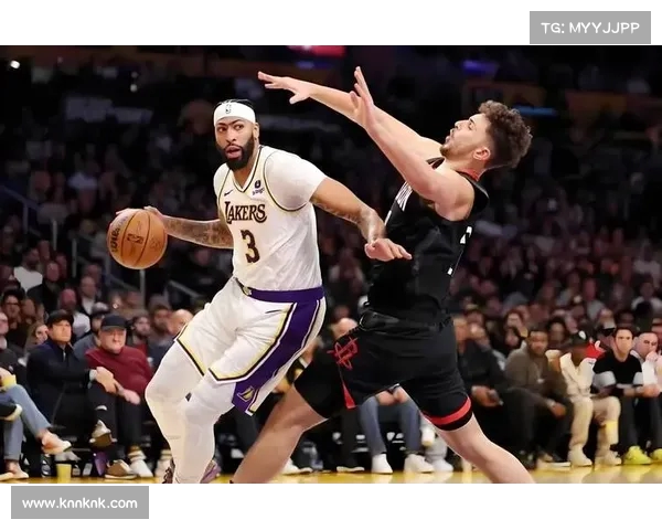 湖人签下CooperFlagg,增强内线防守 湖人签下CooperFlagg,增强内线防守